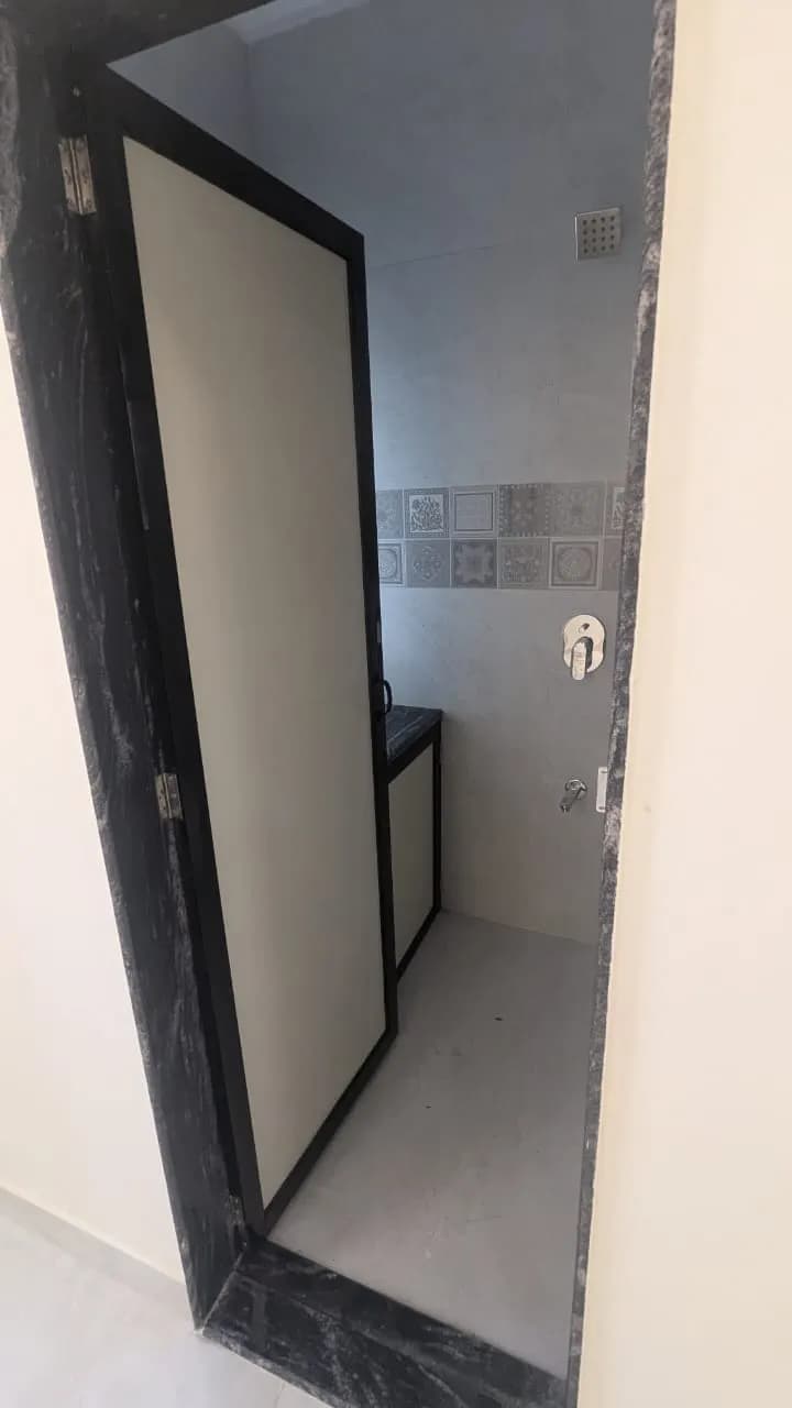 2 BHK Apartment for Rent in Oakland Park, Andheri West - Photo 10