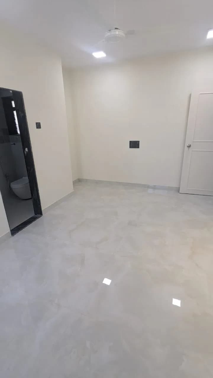 2 BHK Apartment for Rent in Oakland Park, Andheri West - Photo 11