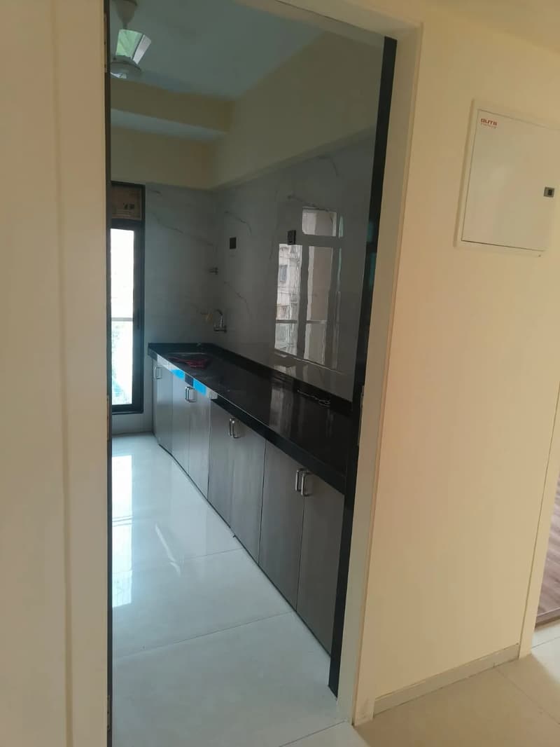 2 BHK Apartment for Rent in Sosar Solitaire, Khar West - Photo 12