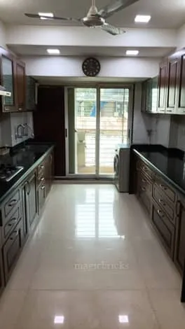 4 BHK Ariisto Ria for Rent in Santacruz West
