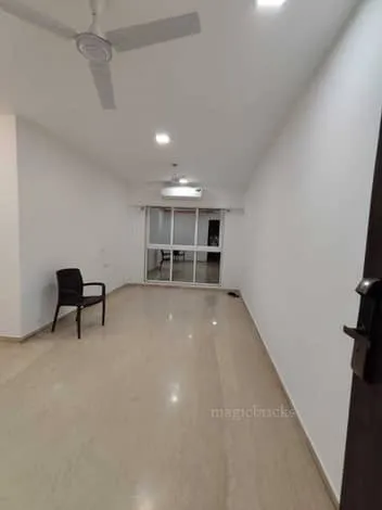 2 BHK Platinum Life for Rent in Andheri West