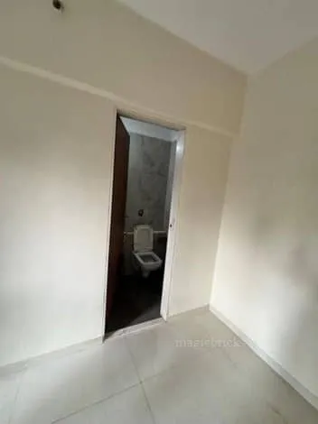 2 BHK Sugee Preksha for Rent in Dadar East