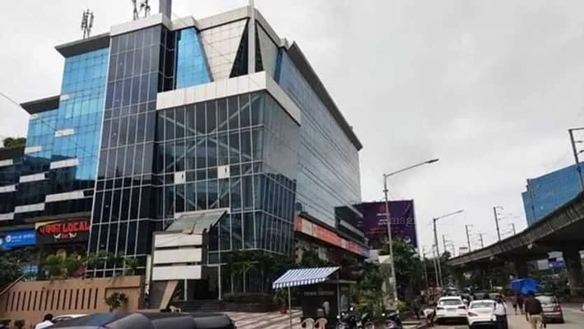 Commercial Office Space Town Centre for Rent in Andheri East