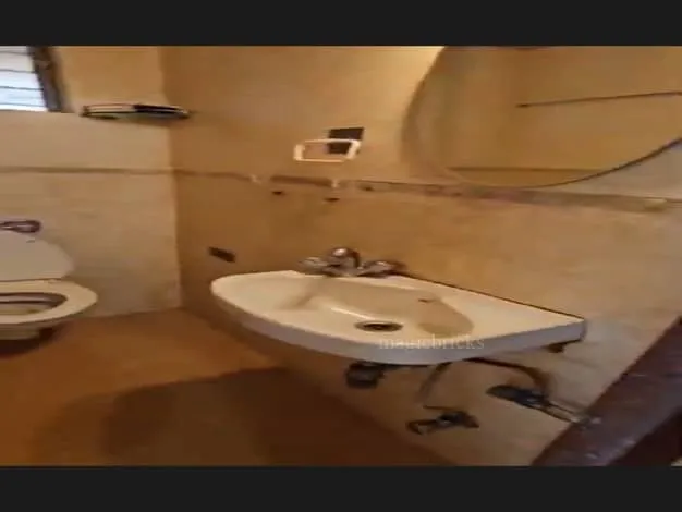 2 BHK Allied for Rent in Bandra West