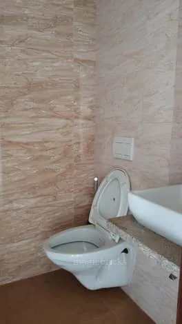 2 BHK Ekta Tripolis for Rent in Goregaon West