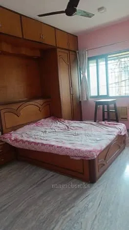 2 BHK Silver Square for Rent in Santacruz East