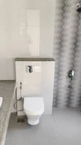 2 BHK Sheth Montana for Rent in Mulund West