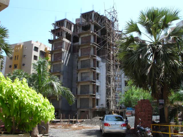 1 Shubham in Kandivali West