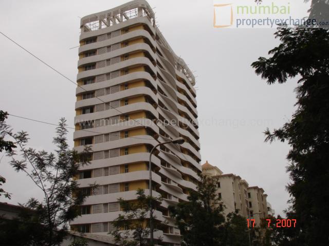 Castlerock โ Mulund East