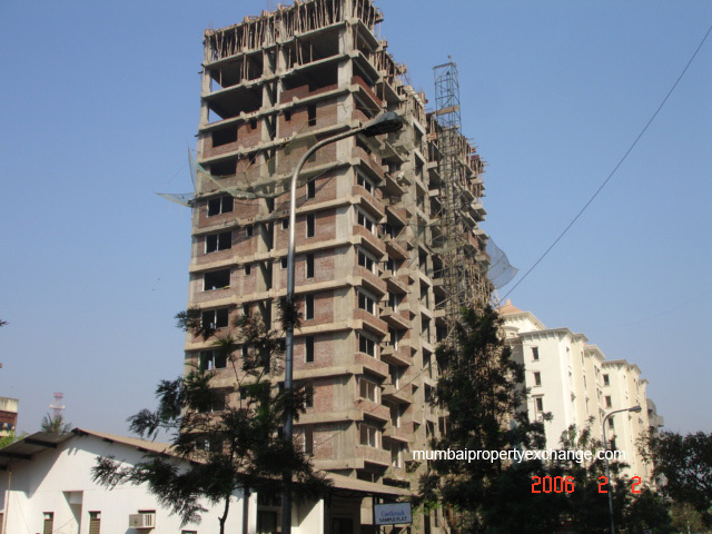 Castlerock โ Mulund East