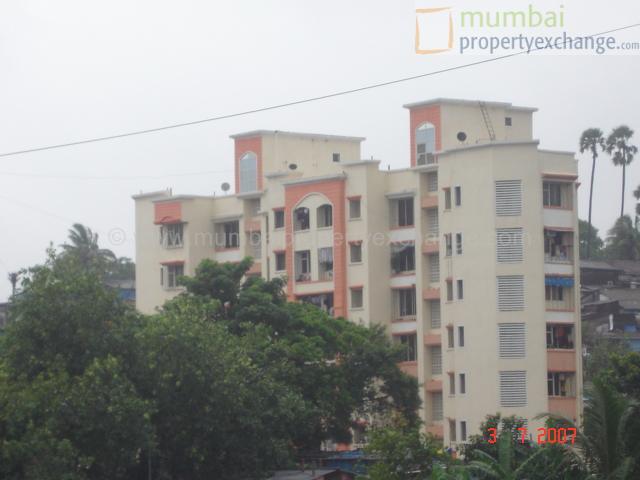 Green Point โ Malad East