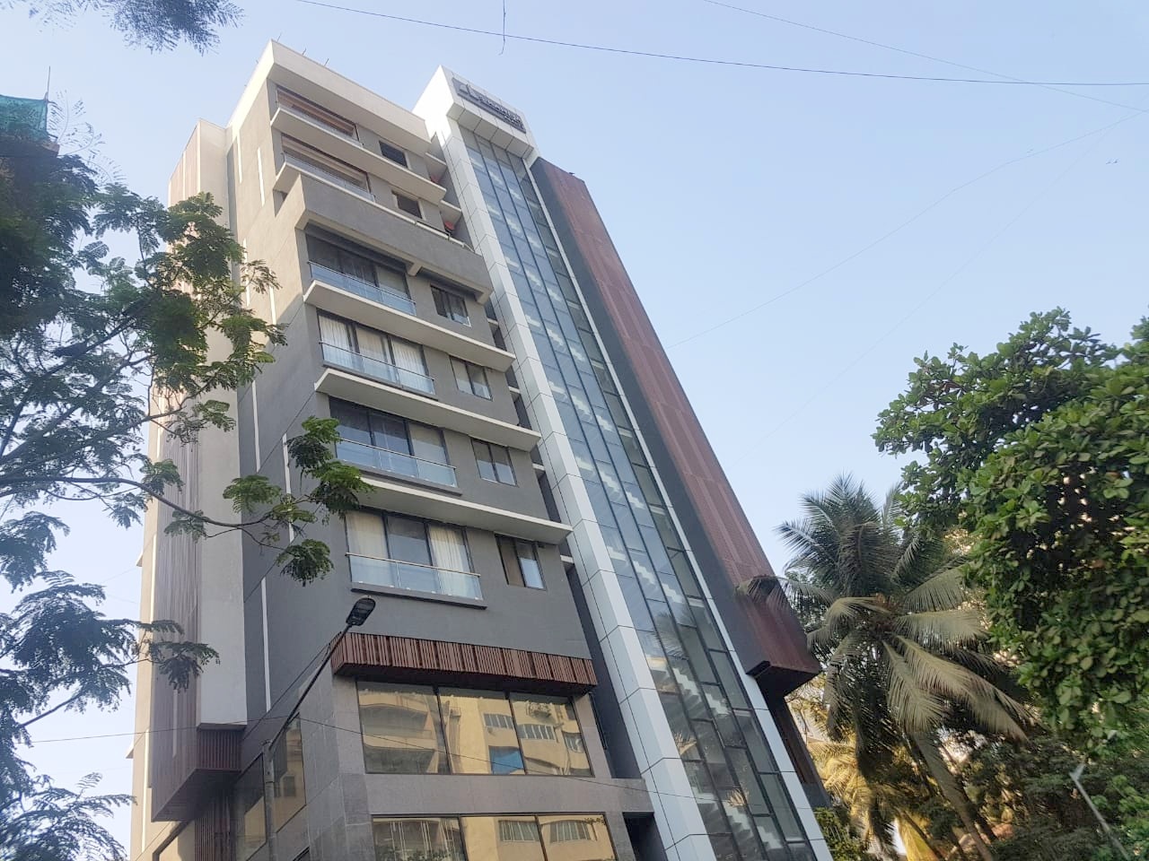 Raheja 7 — Juhu