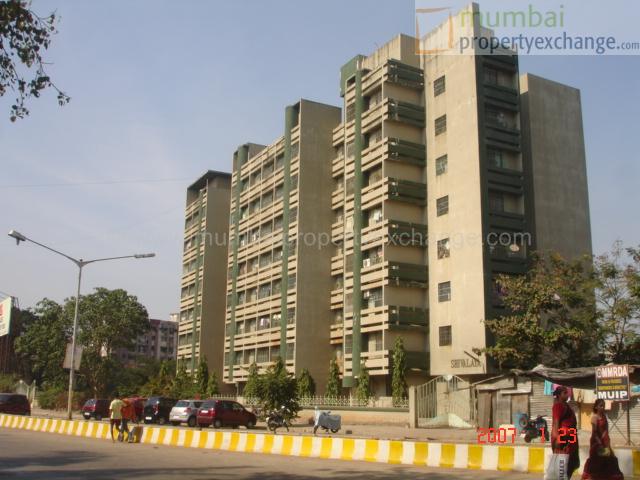 1 BHK 3️⃣ Shivalaya Apartment, Azad Nagar 2 in Dahisar East