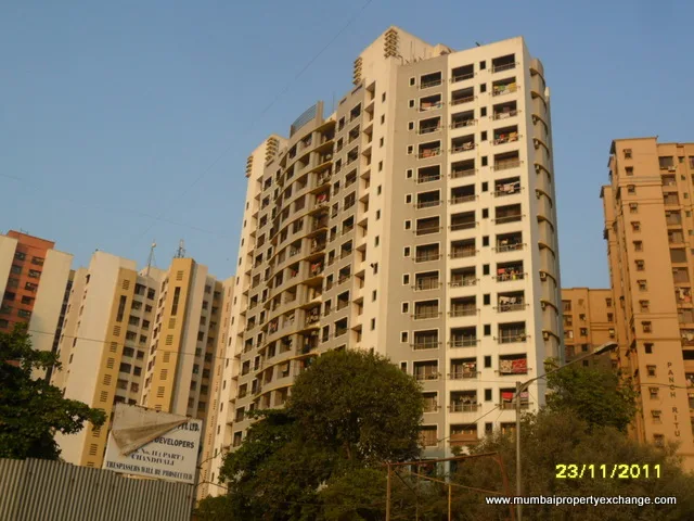 Gundecha Hills