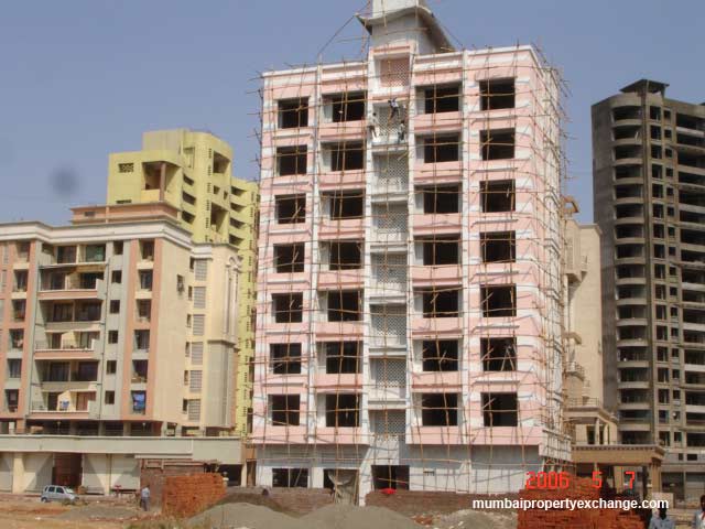 4 BHK Shrishti in Khar