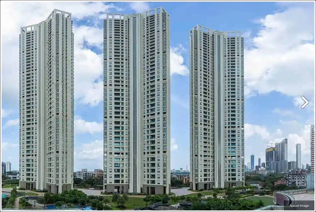 5 BHK Semi Furnished in Raheja Vivarea Tower E , Mahalaxmi