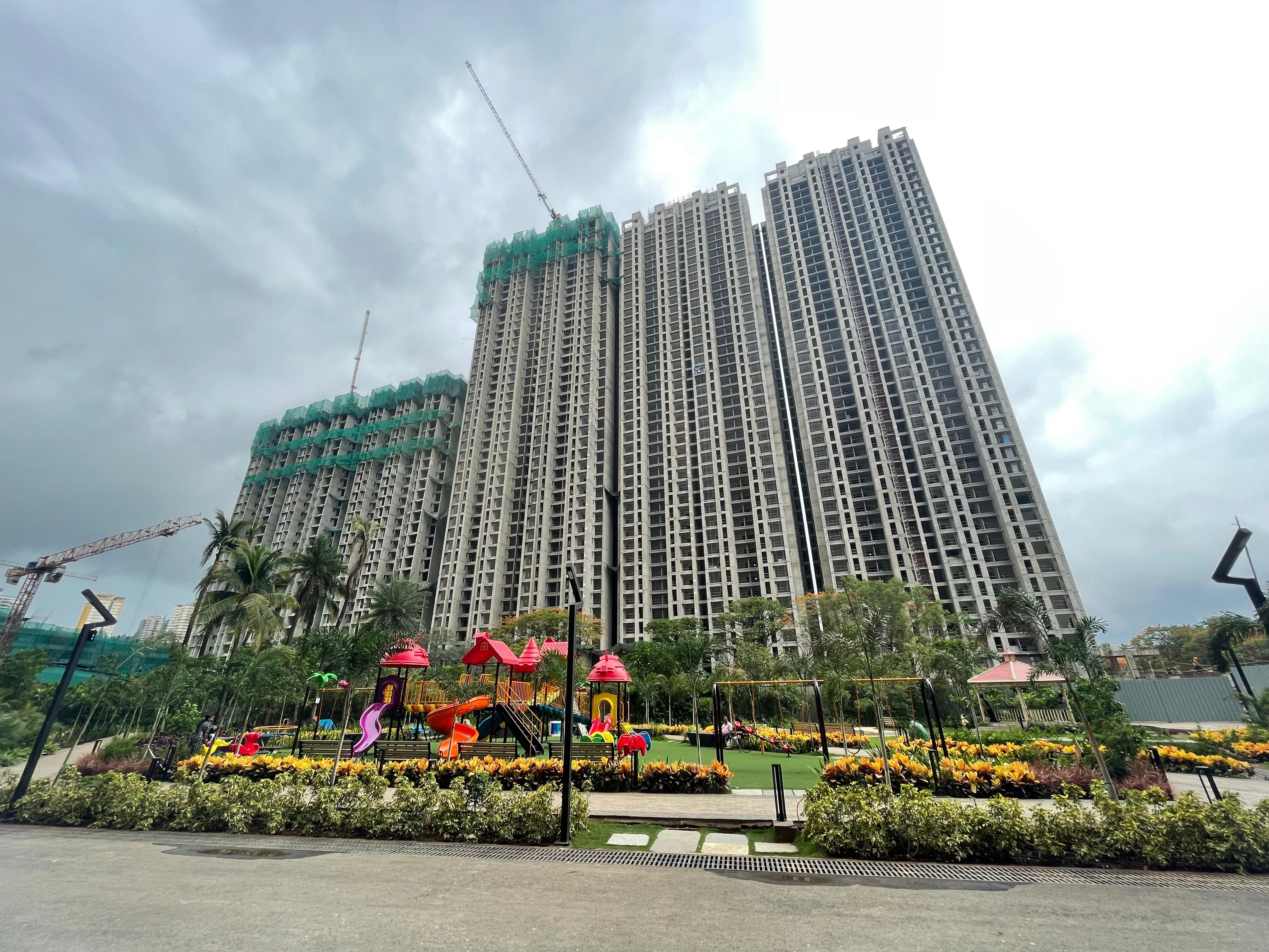 Ten X Habitat Raymond Realty | Tower A & B