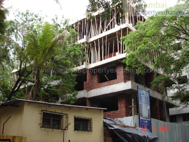 5 BHK Lotus in Malad West