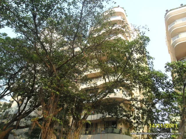 Ever Glades โ Bandra West