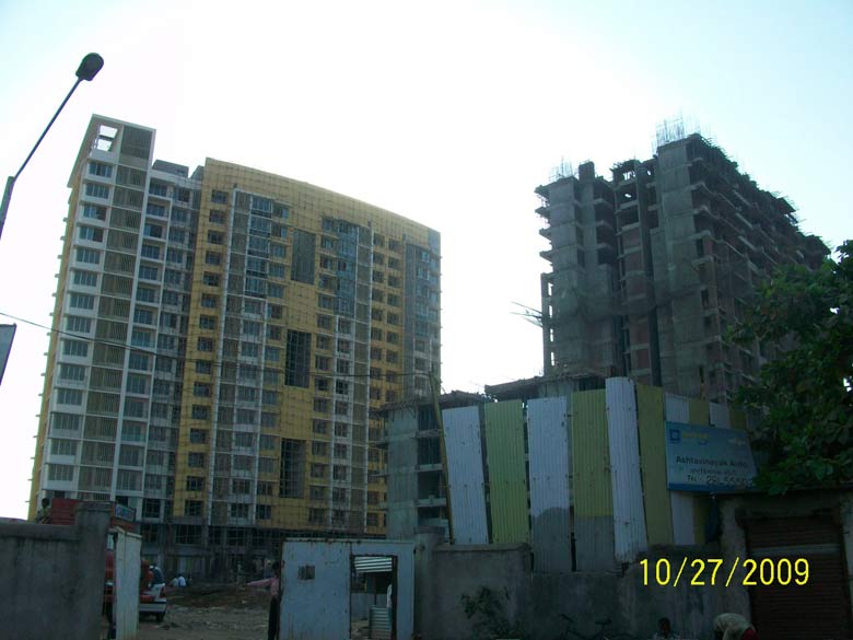 Lodha Aqua — Dahisar East