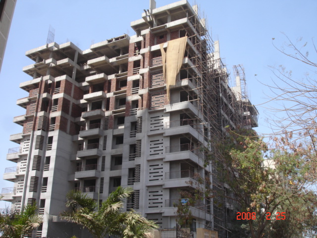 2 BHK Jaydev Tower in Kandivali West