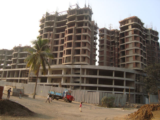 4 BHK Gagangiri Complex in Dahisar West