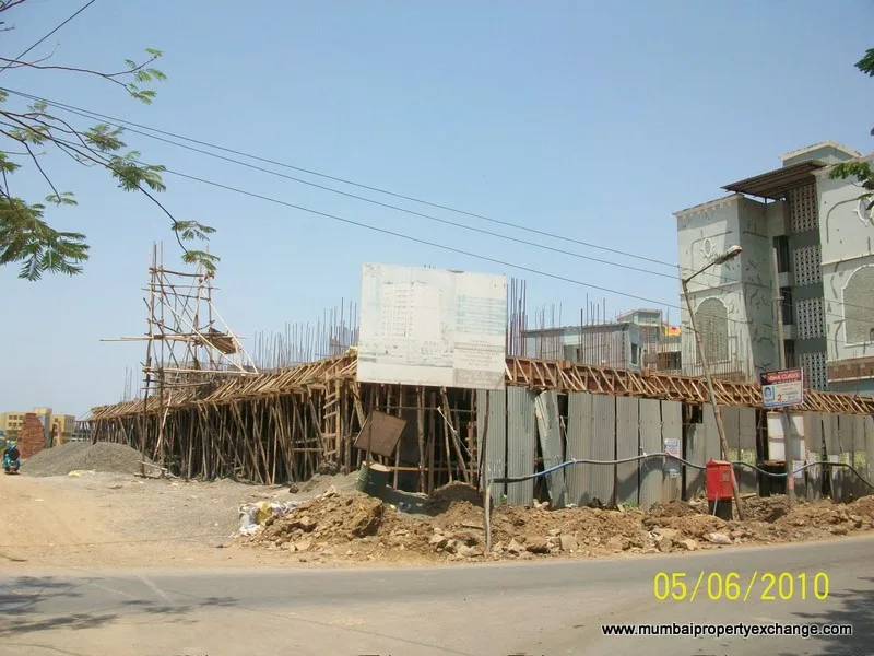 Dhwani Height photo 6