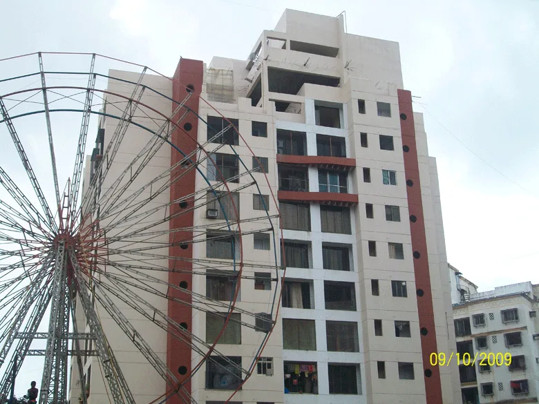 Empire Tower photo 4