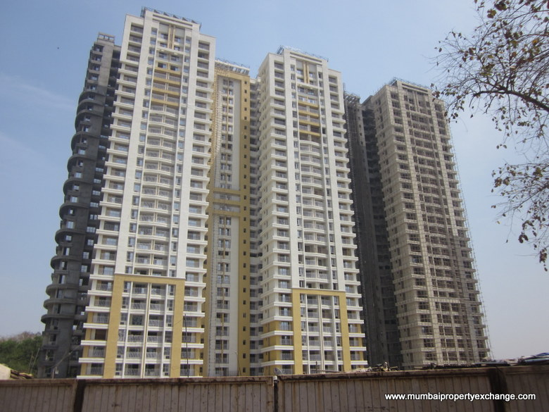 2 BHK Semi-Furnished in Cosmos Horizon , Thane West