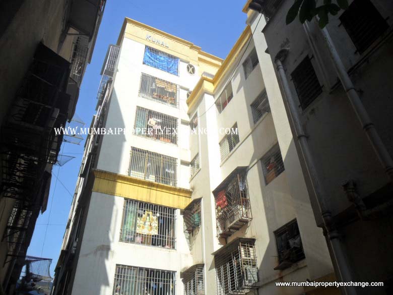 3 BHK Semi Furnished in Kunal , Grant Road