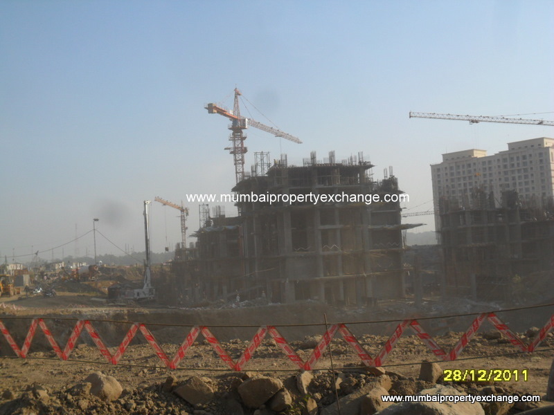 4 BHK Rodas Enclave Rosemount in Thane West