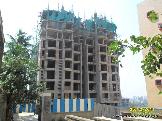 Ashar Bellezza, Wagle Estate