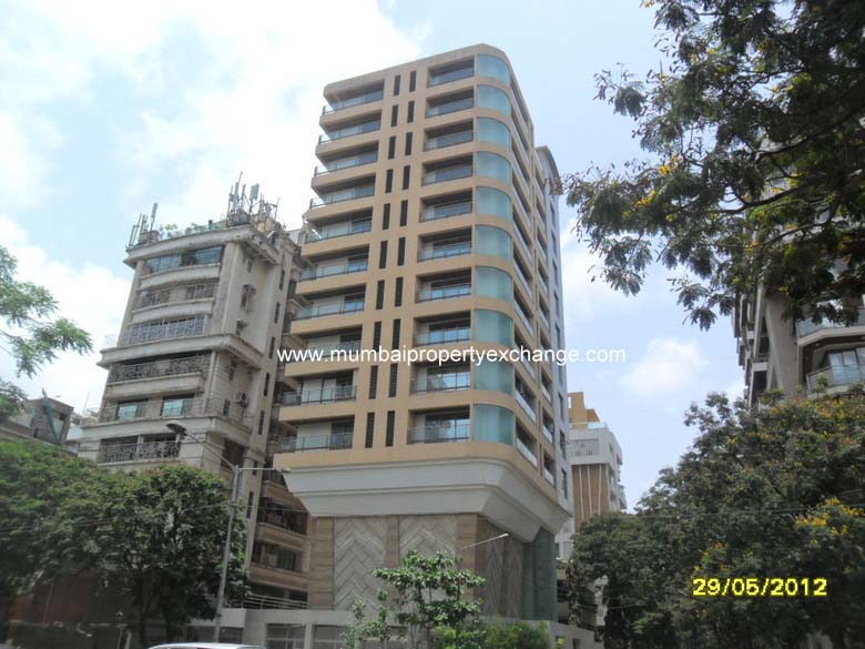 Tapan โ Juhu