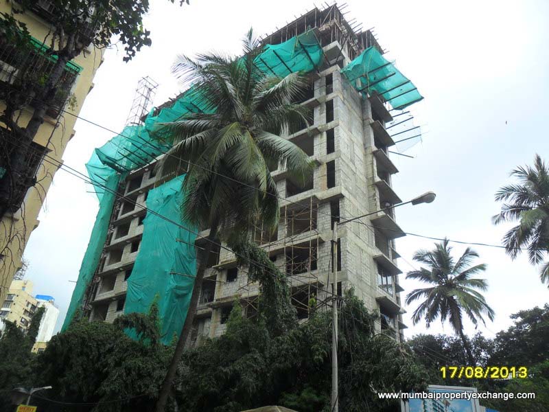 Christina — Goregaon West