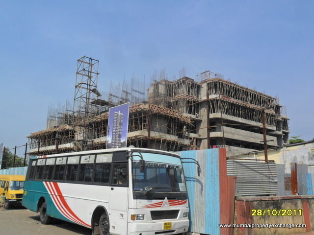2 BHK Flats and Apartments for Sale in Solitaire Homes, Kandivali East