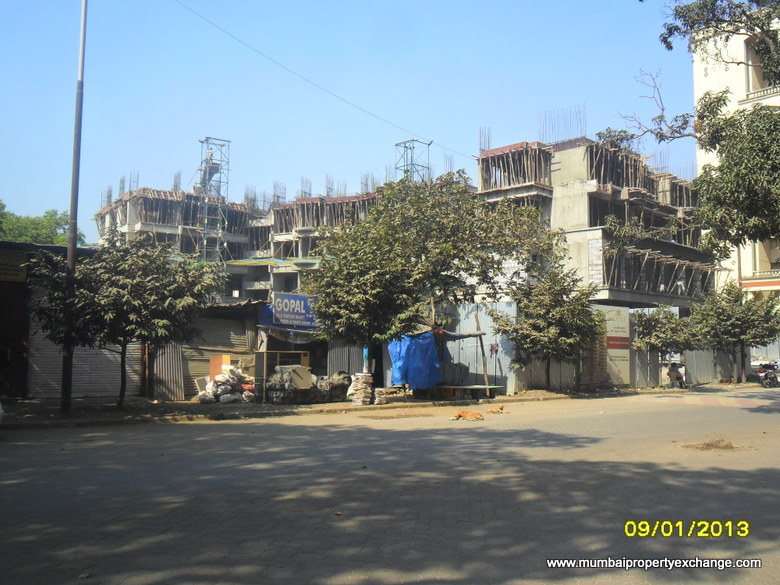 Shop Rosa Royale in Thane West