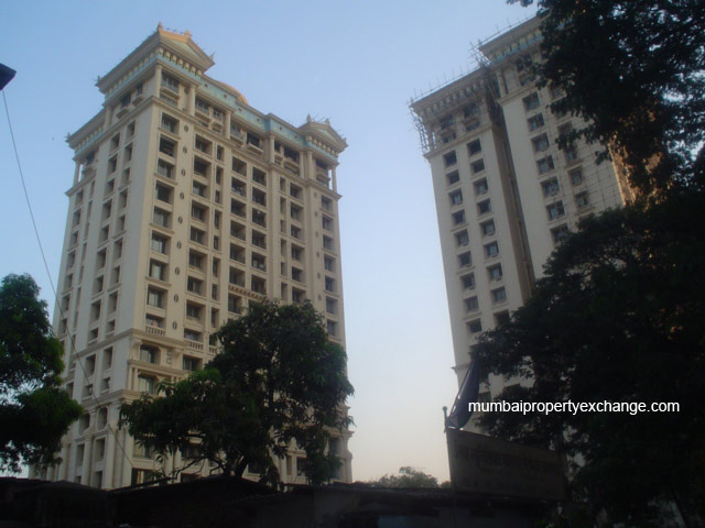 4 BHK Dosti Elite