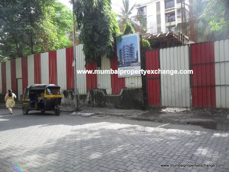 Bajaj Elegance gallery