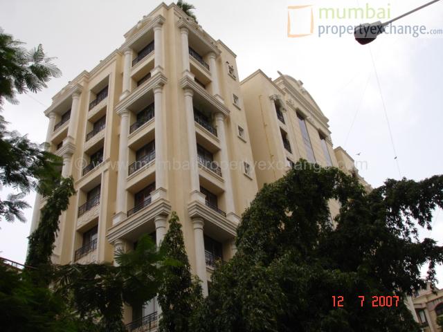Ekta Exotique โ Chembur