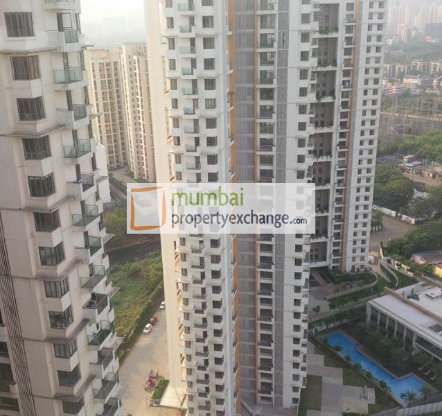 3 BHK Fully Furnished in Lodha Luxuria Priva , Thane West