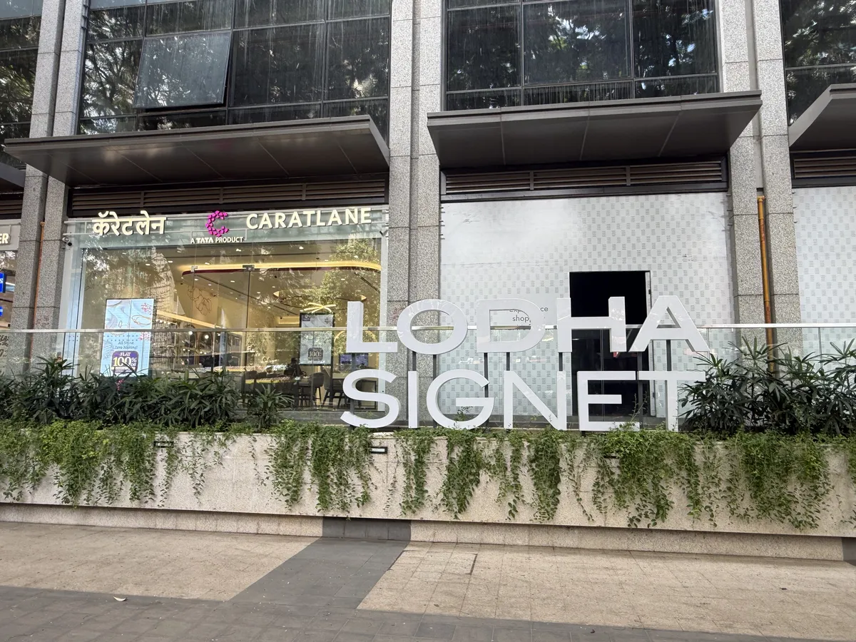 Lodha Signet for rent