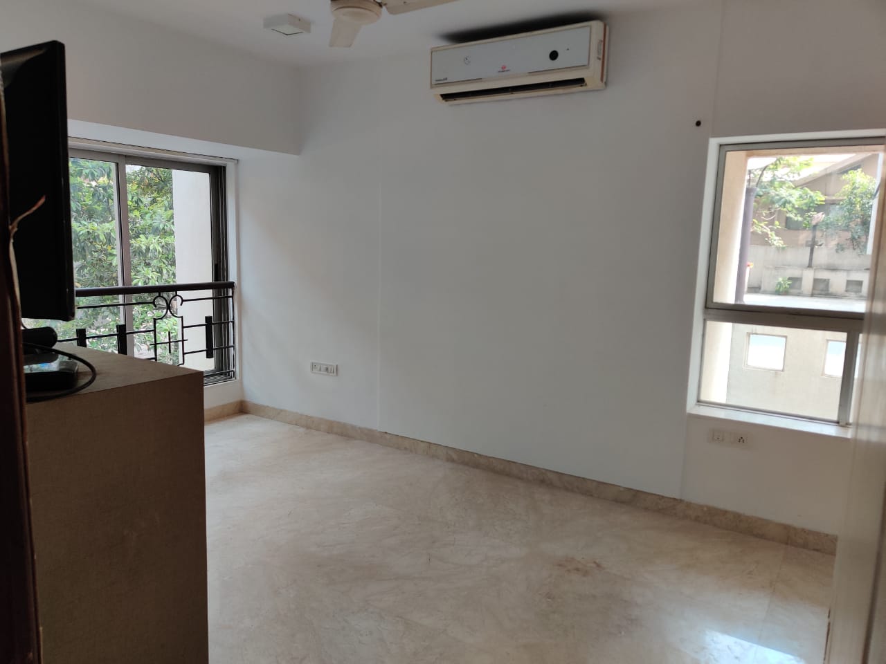 Gopush Annex — Juhu (5)