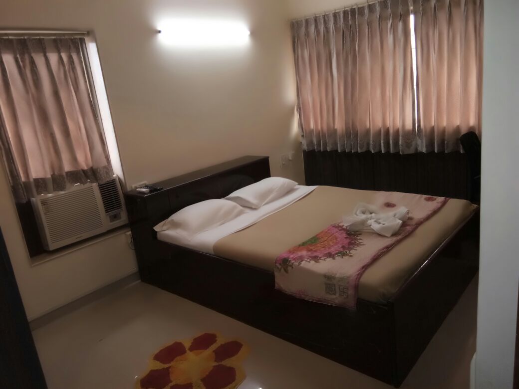 Jasmine CHS โ Bandra East (3)