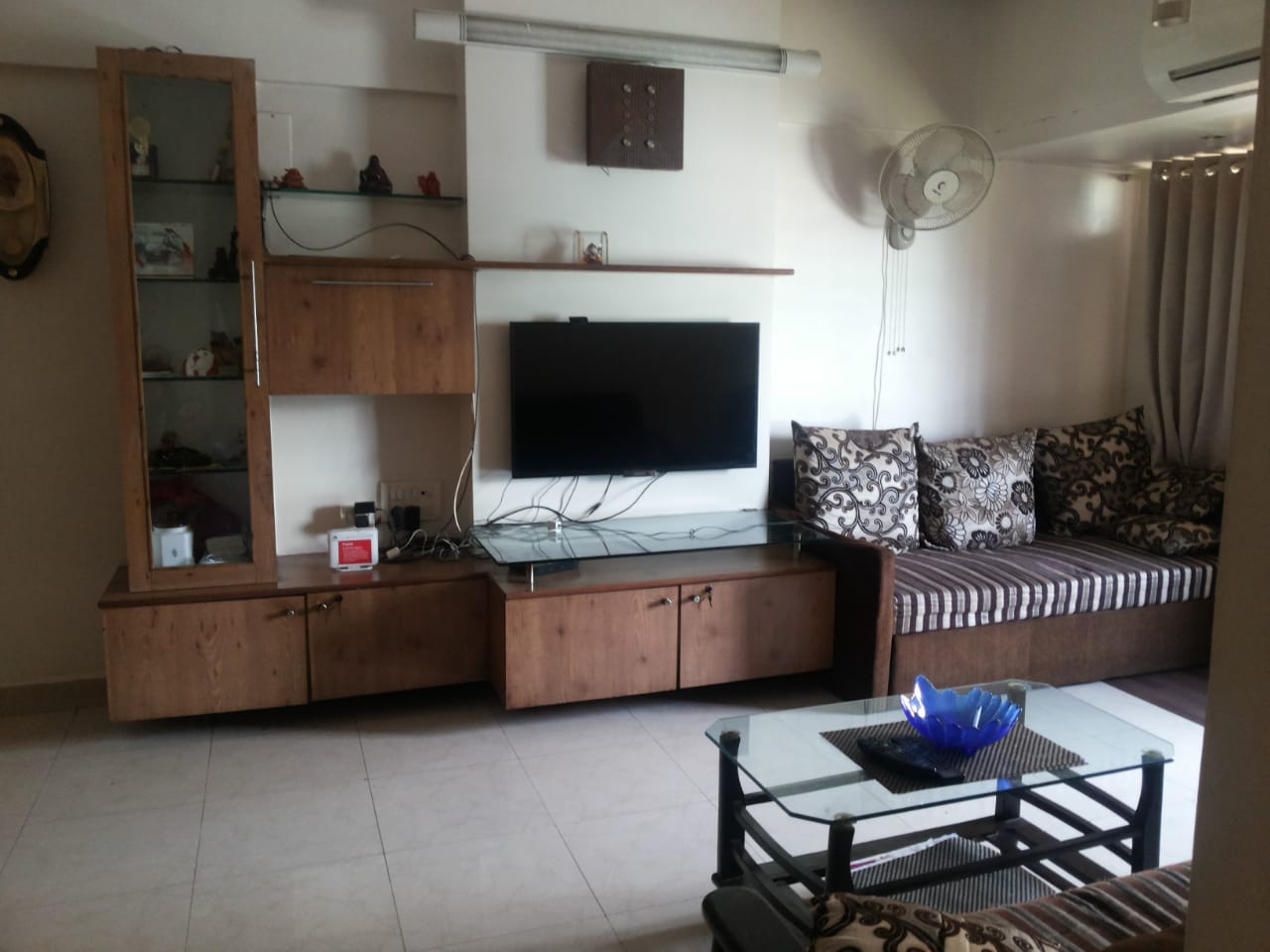 Royal Classic — Andheri West (10)