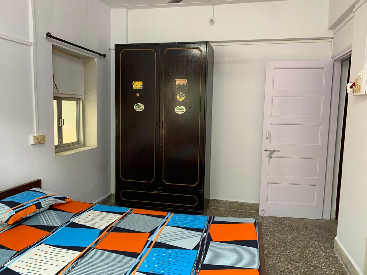 Bina Apartment โ Khar West (5)