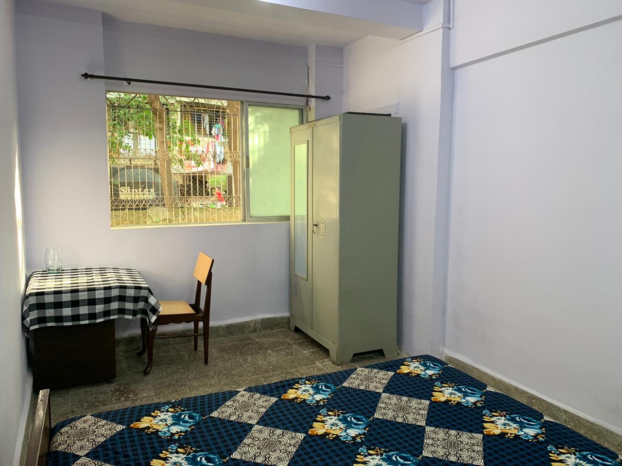 Bina Apartment โ Khar West (6)