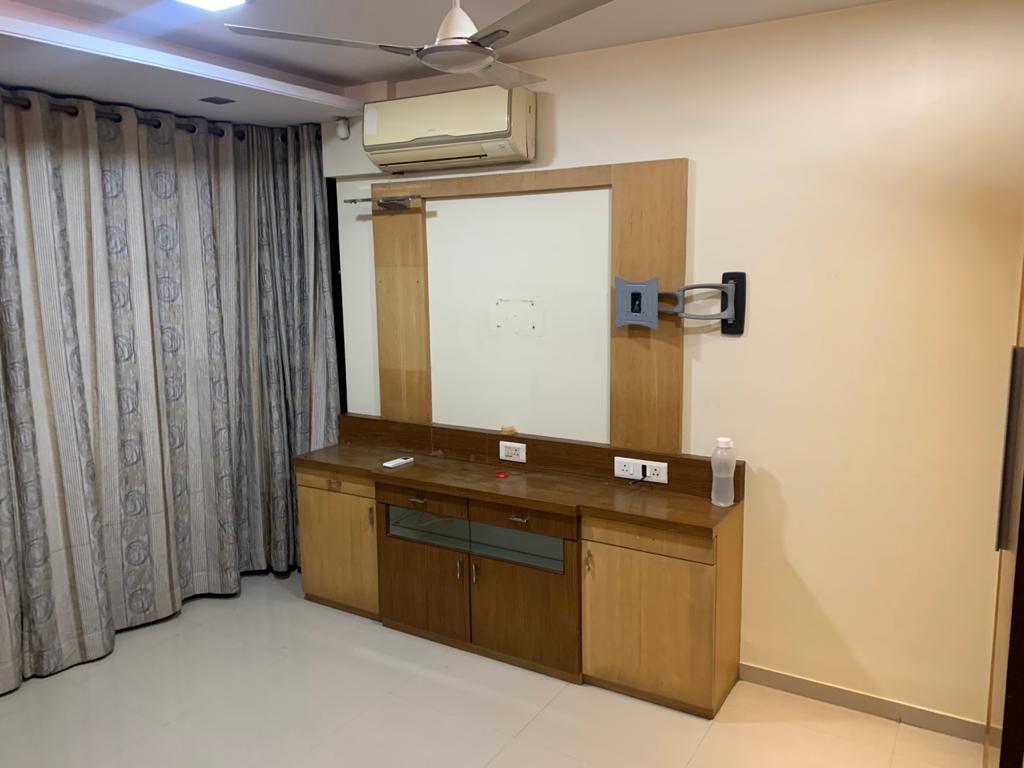 Oberoi Splendor — Andheri East (23)
