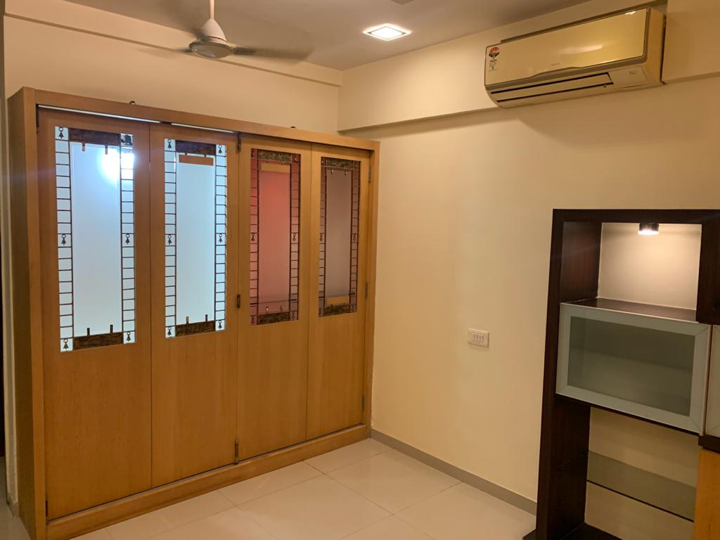 Oberoi Splendor — Andheri East (28)