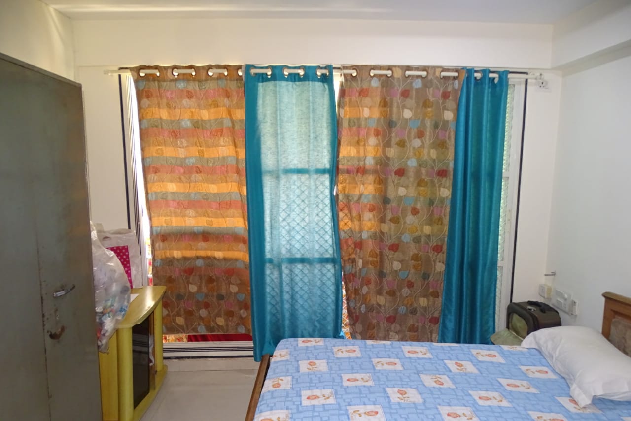 Khandelwal Apartment โ Khar West (15)