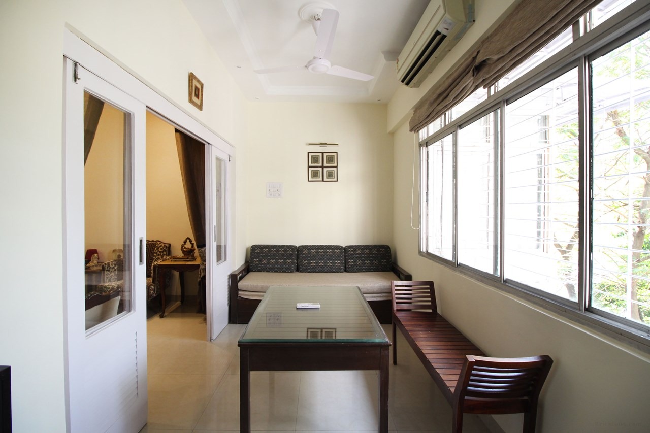 Metropolitan โ Bandra West (9)